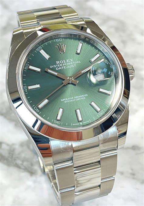 rolex datejust groene plaat|rolex datejust green dial price.